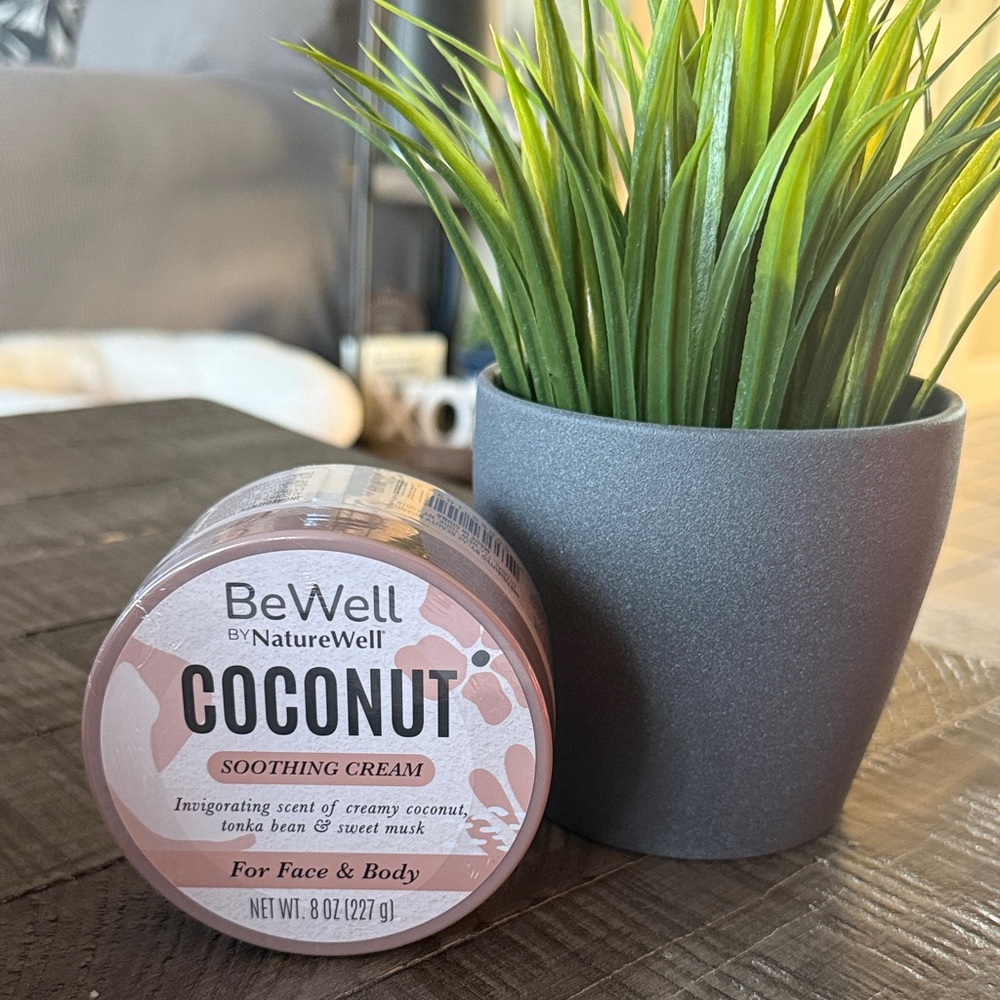 Be Well by NatureWell Coconut Soothing Cream - New and sealed!